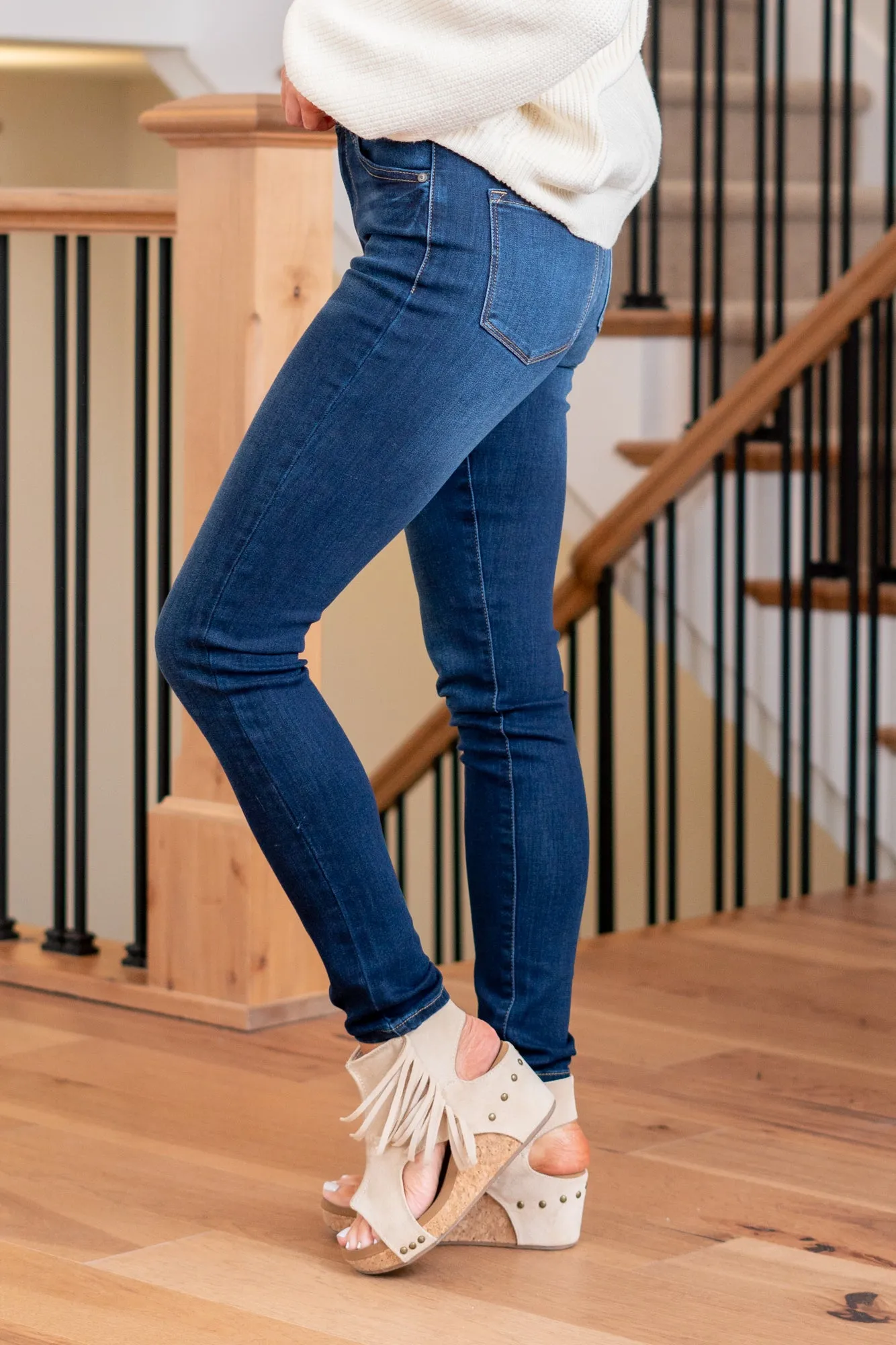 Effie High Rise Curvy Skinny