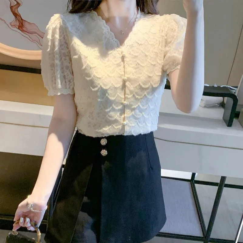 Fairy Lace Gentle V-Neck Blouse