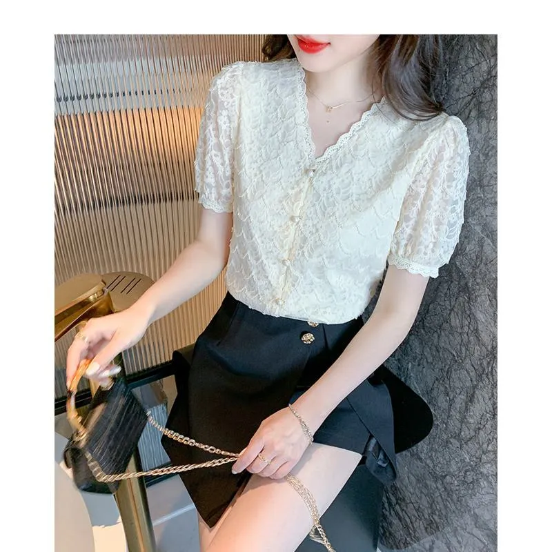 Fairy Lace Gentle V-Neck Blouse