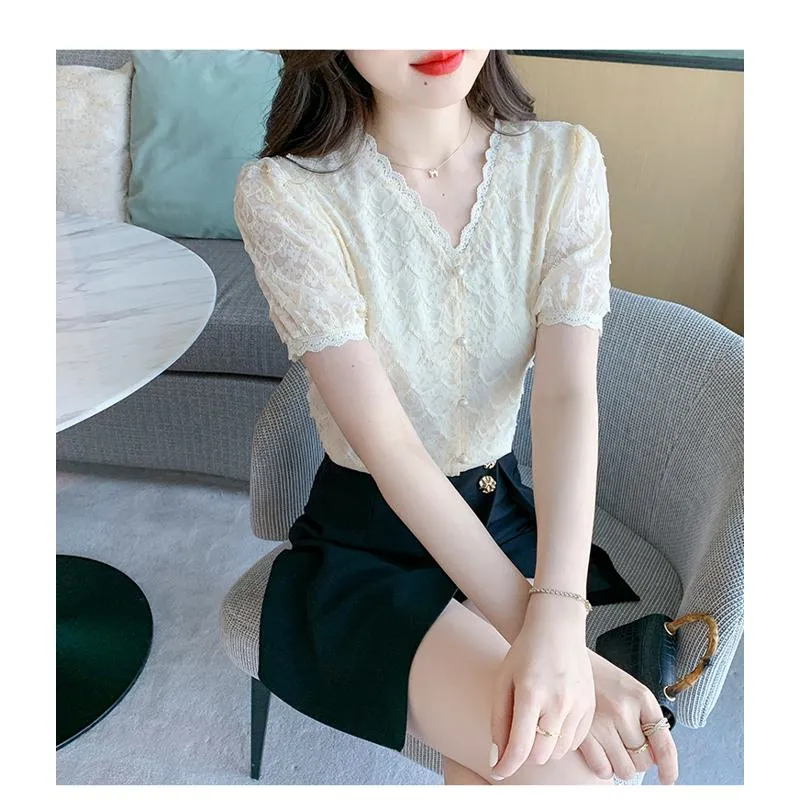 Fairy Lace Gentle V-Neck Blouse