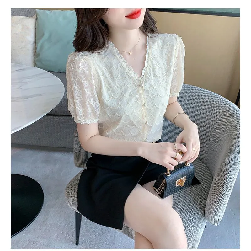 Fairy Lace Gentle V-Neck Blouse