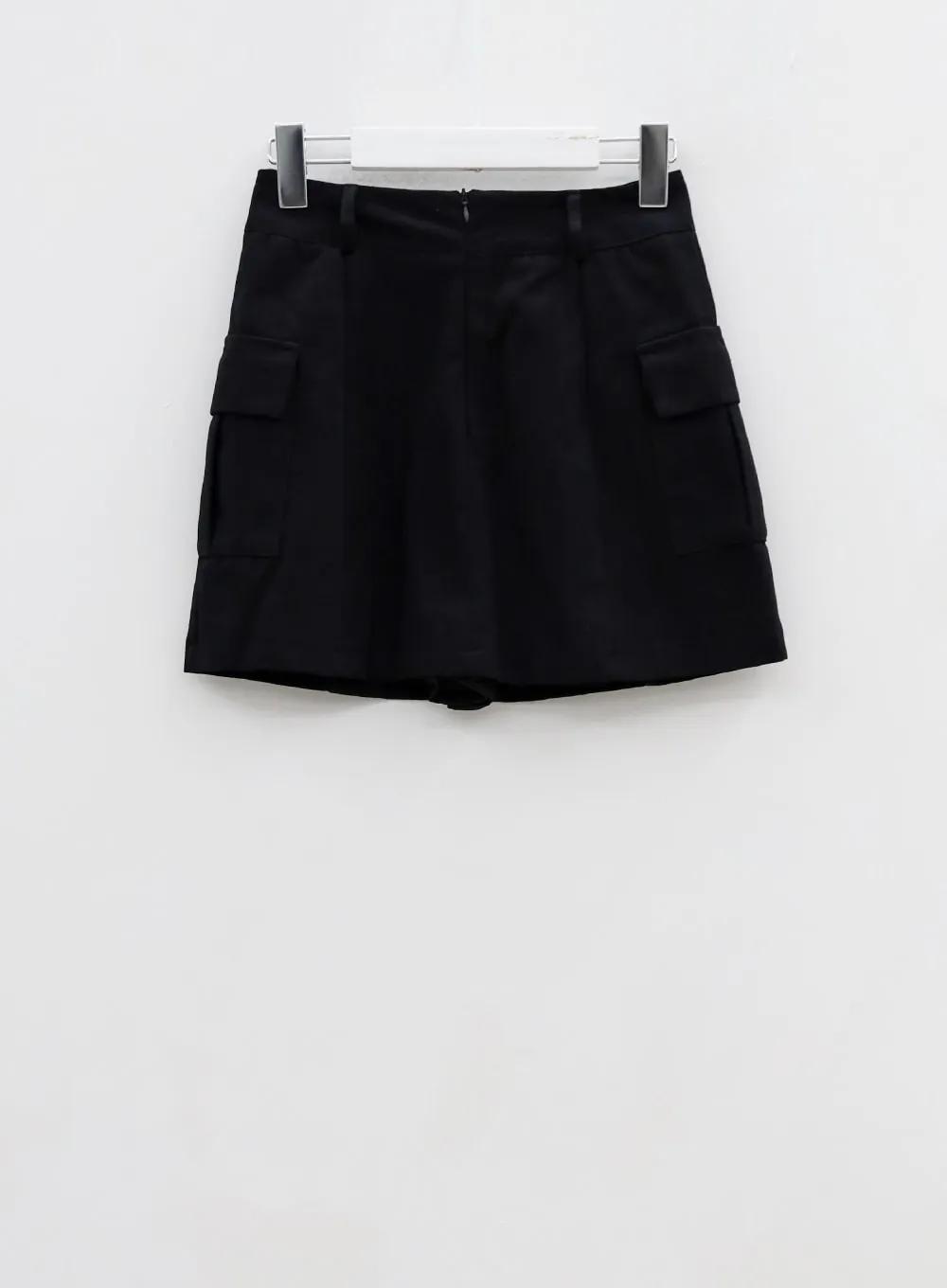 High-Waisted Cargo Mini Skirt CU18