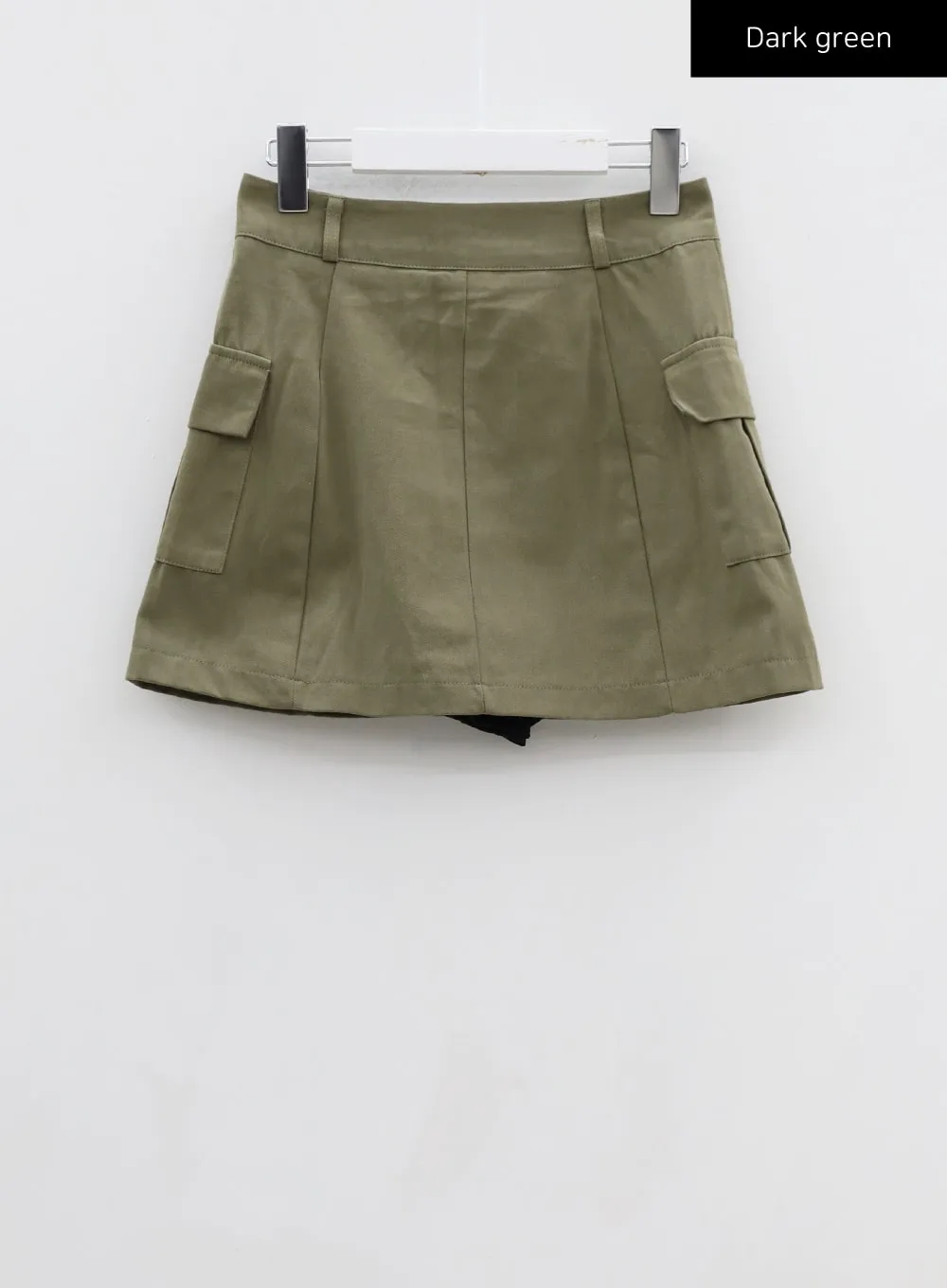 High-Waisted Cargo Mini Skirt CU18