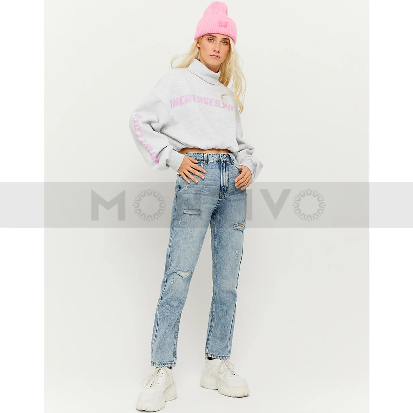 TW High Waist Mom Ripped Jeans