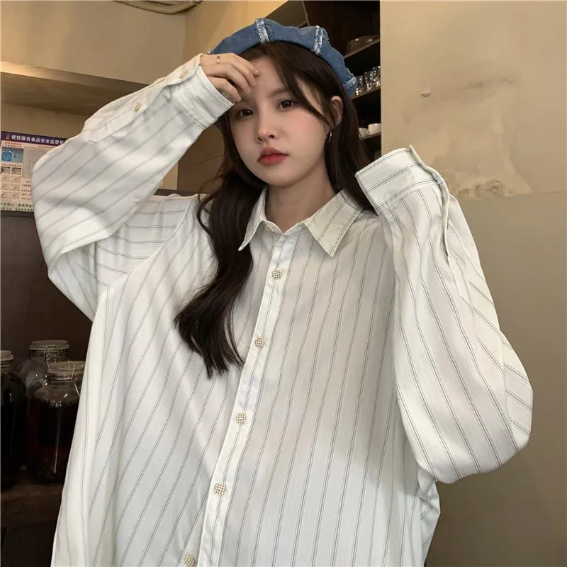 White Stripe Loose Fit Slimming Casual Shirt