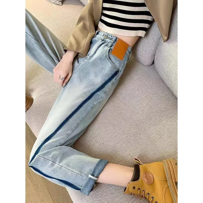 Worn-Out Look Loose Fit Light-Colored High-Waisted Patchwork Jeans