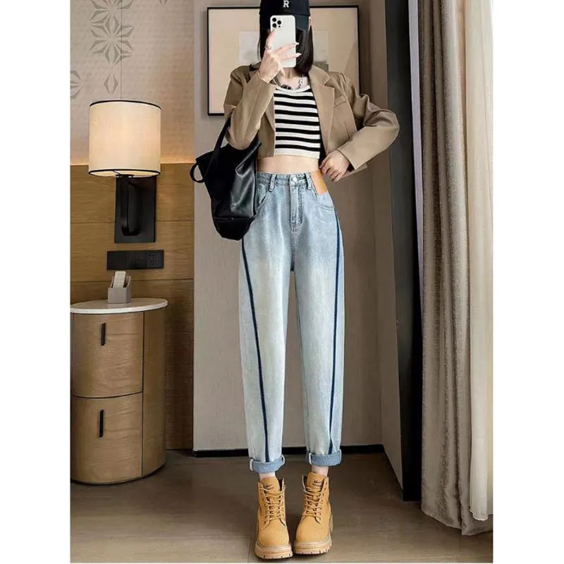 Worn-Out Look Loose Fit Light-Colored High-Waisted Patchwork Jeans